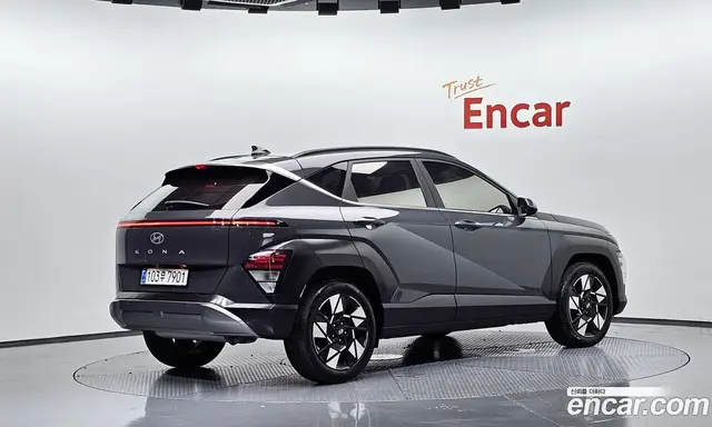 Hyundai Kona, 2024, 4 987 км