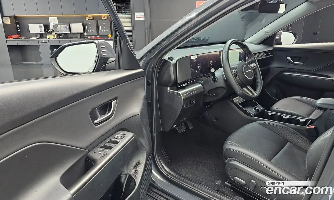 Hyundai Kona 2024 1.6 автомат (гидро), фото 12 Hyundai Kona 2024 1.6 автомат (гидро), фото 12