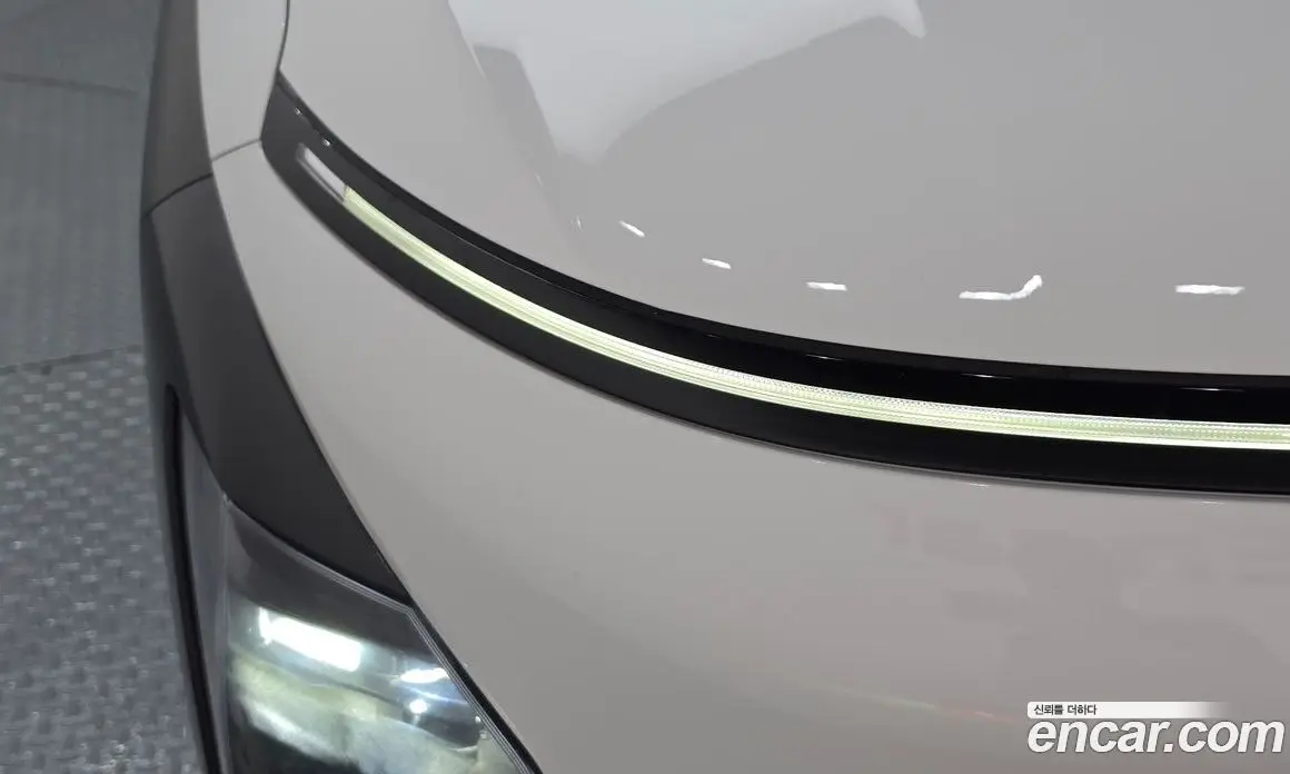 Hyundai Kona 2025 1.6 автомат (гидро), фото 8