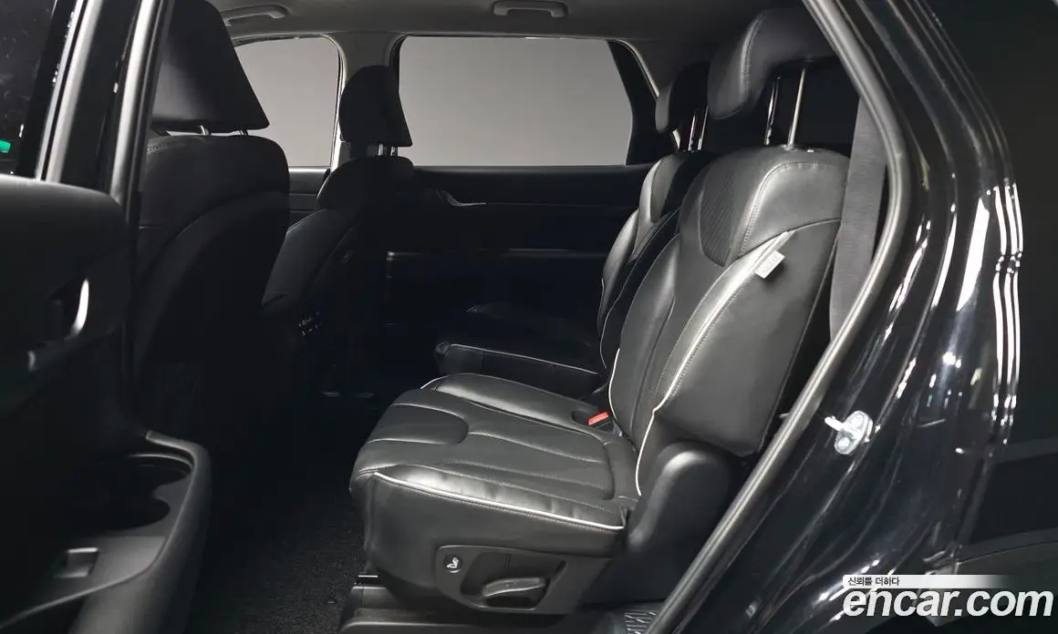 Hyundai Palisade 2023 2.2 автомат (гидро), фото 16 Hyundai Palisade 2023 2.2 автомат (гидро), фото 16
