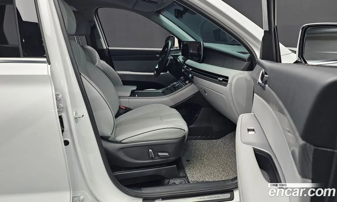 Hyundai Palisade 2024 2.2 автомат (гидро), фото 17