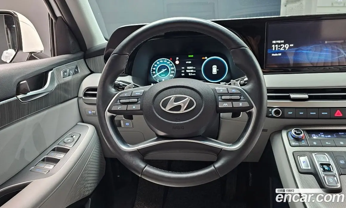 Hyundai Palisade 2024 2.2 автомат (гидро), фото 19