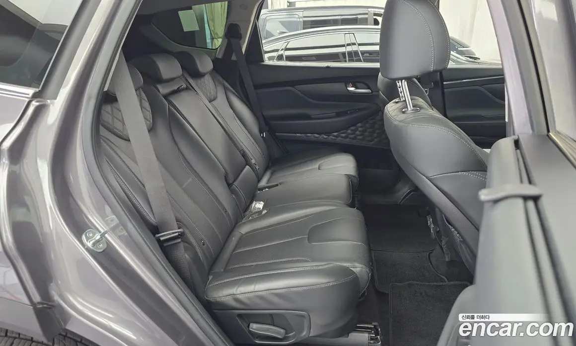 Hyundai Santa Fe 2022 2.2 автомат (гидро), фото 17 Hyundai Santa Fe 2022 2.2 автомат (гидро), фото 17