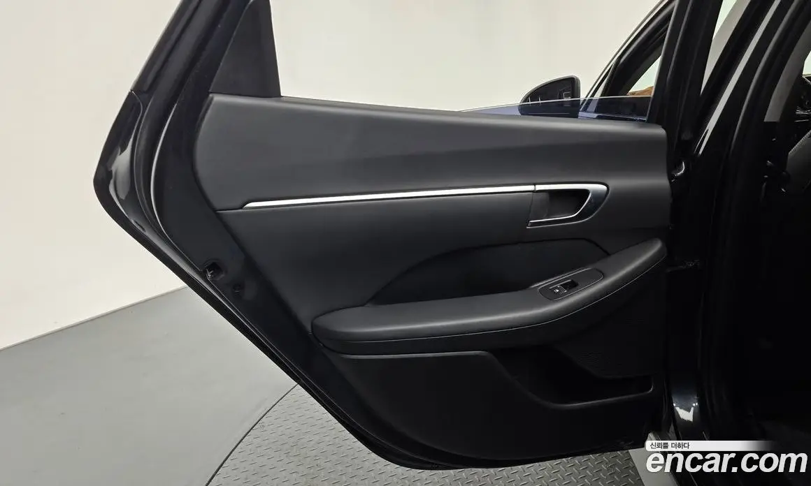 Hyundai Sonata 2020 2.0 автомат (гидро), фото 15 Hyundai Sonata 2020 2.0 автомат (гидро), фото 15