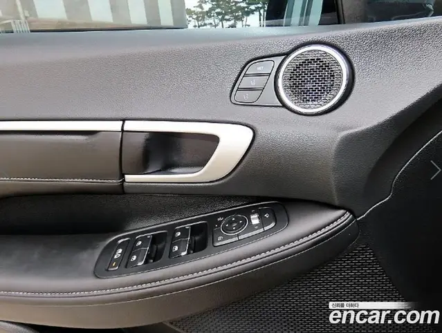Hyundai Sonata 2024 2.0 автомат (гидро), миниатюра 11 Hyundai Sonata 2024 2.0 автомат (гидро), миниатюра 11