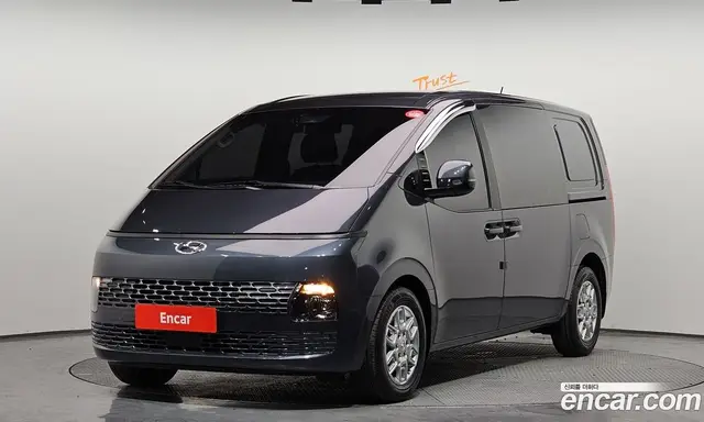 Hyundai Staria, 2022, 15 058 км