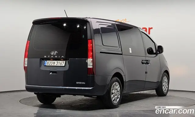 Hyundai Staria 2022 2.2 автомат (гидро), миниатюра 2