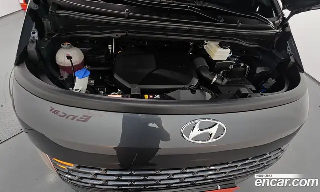 Hyundai Staria 2022 2.2 автомат (гидро), миниатюра 6