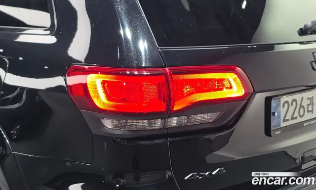 Jeep Cherokee 2020 3.6 автомат (гидро), миниатюра 9