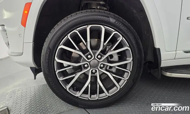 Jeep Cherokee 2022 3.6 автомат (гидро), миниатюра 5 Jeep Cherokee 2022 3.6 автомат (гидро), миниатюра 5