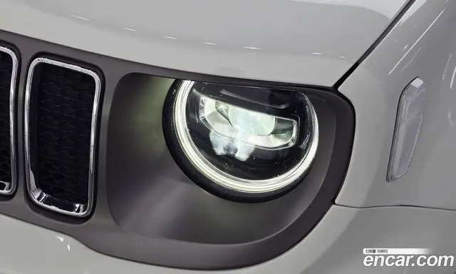 Jeep Renegade 2020 1.6 автомат (гидро), миниатюра 8