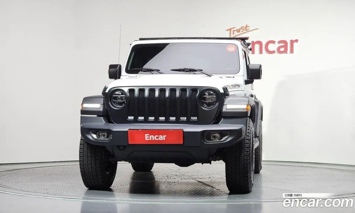 Jeep Wrangler 2019 2.0 автомат (гидро), фото 3