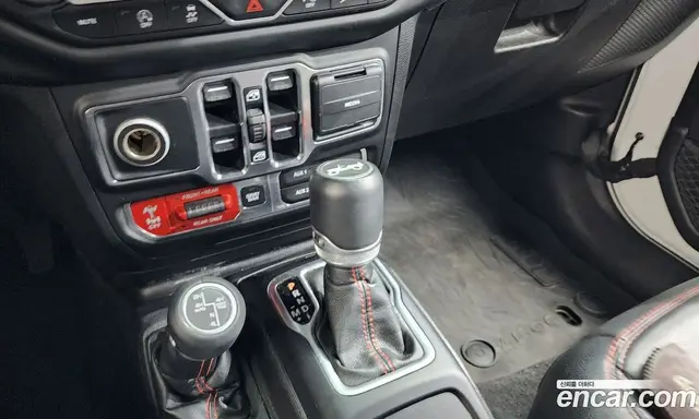 Jeep Wrangler 2019 2.0 автомат (гидро), миниатюра 12
