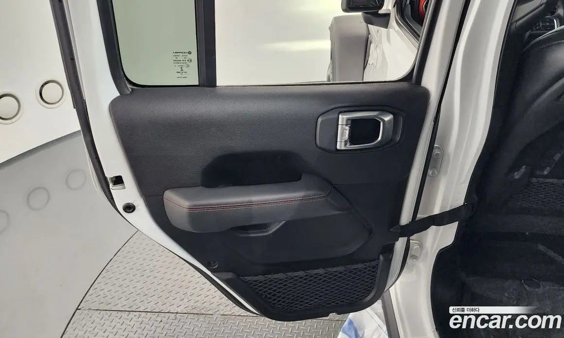 Jeep Wrangler 2019 2.0 автомат (гидро), фото 15