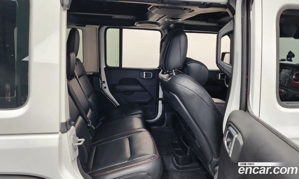Jeep Wrangler 2019 2.0 автомат (гидро), фото 17