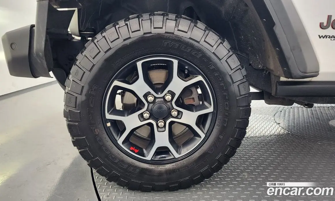 Jeep Wrangler 2019 2.0 автомат (гидро), фото 5