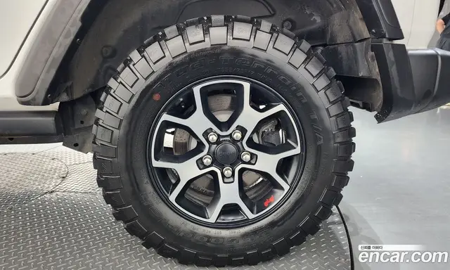 Jeep Wrangler 2019 2.0 автомат (гидро), миниатюра 7