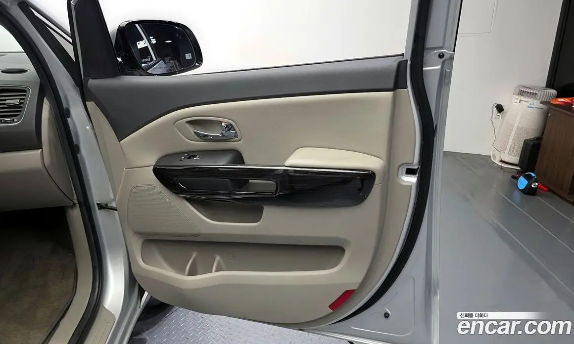 Kia Carnival 2020 2.2 автомат (гидро), фото 15