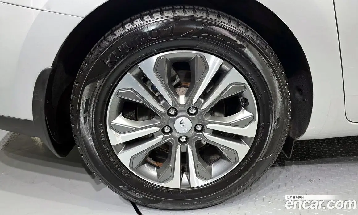Kia Carnival 2020 2.2 автомат (гидро), фото 5
