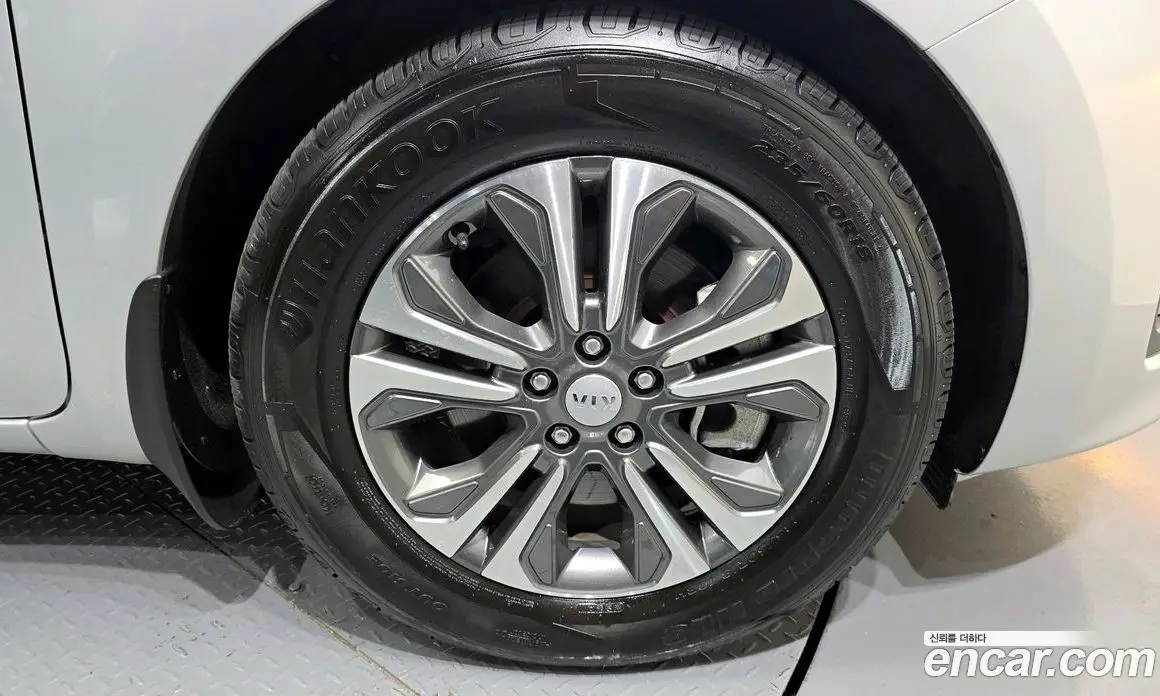 Kia Carnival 2020 2.2 автомат (гидро), фото 7