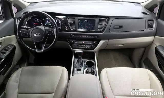Kia Carnival 2020 2.2 автомат (гидро), миниатюра 10