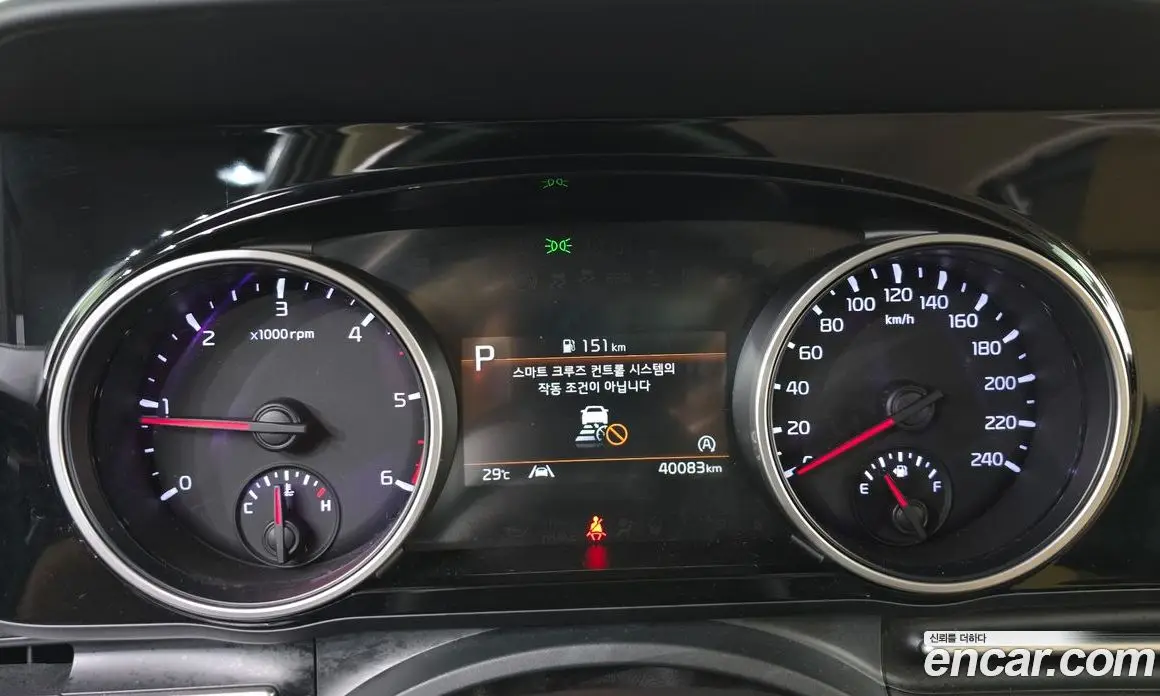Kia Carnival 2021 2.2 автомат (гидро), фото 11 Kia Carnival 2021 2.2 автомат (гидро), фото 11