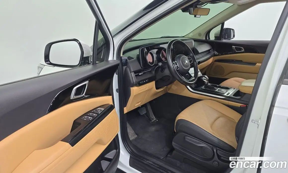Kia Carnival 2021 2.2 автомат (гидро), фото 13 Kia Carnival 2021 2.2 автомат (гидро), фото 13