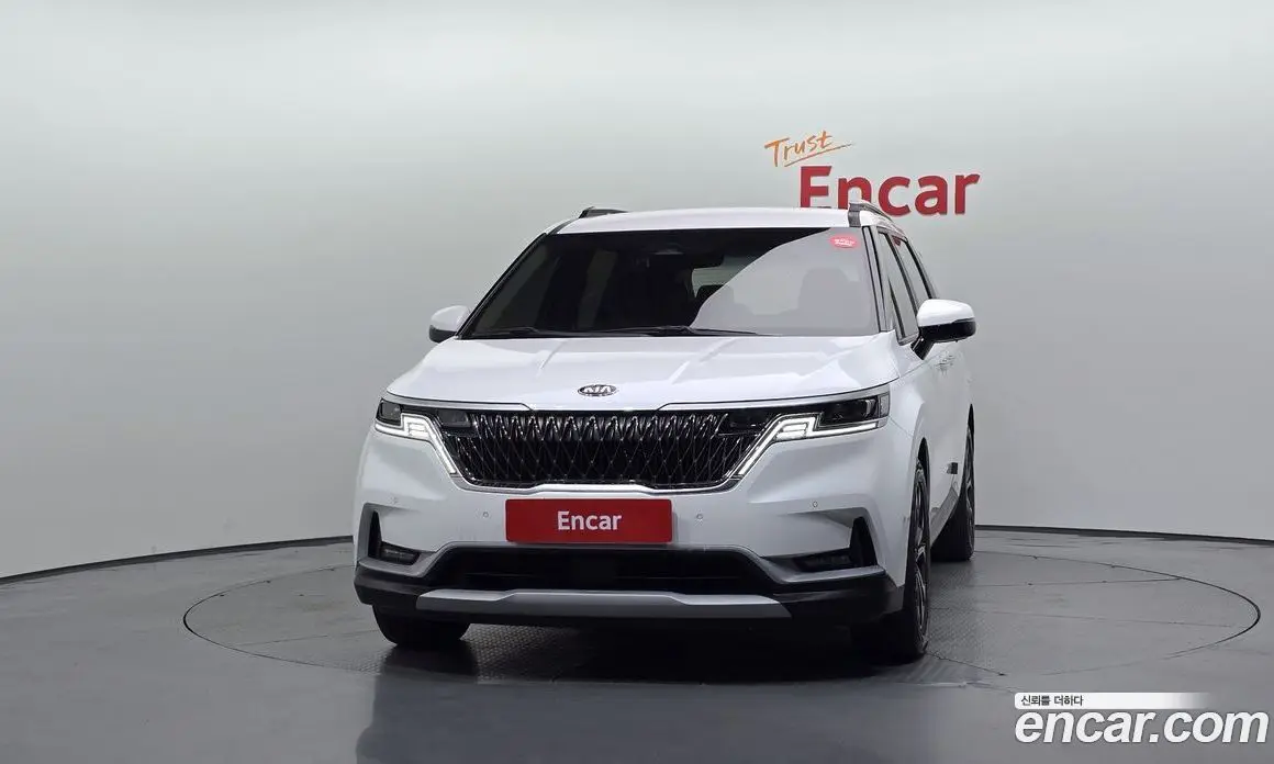 Kia Carnival 2021 2.2 автомат (гидро), фото 3 Kia Carnival 2021 2.2 автомат (гидро), фото 3
