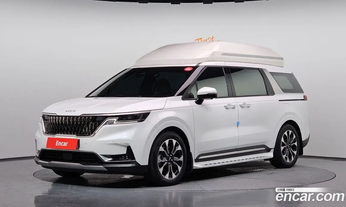 Kia Carnival 2023 3.5 автомат (гидро), фото 1 Kia Carnival 2023 3.5 автомат (гидро), фото 1