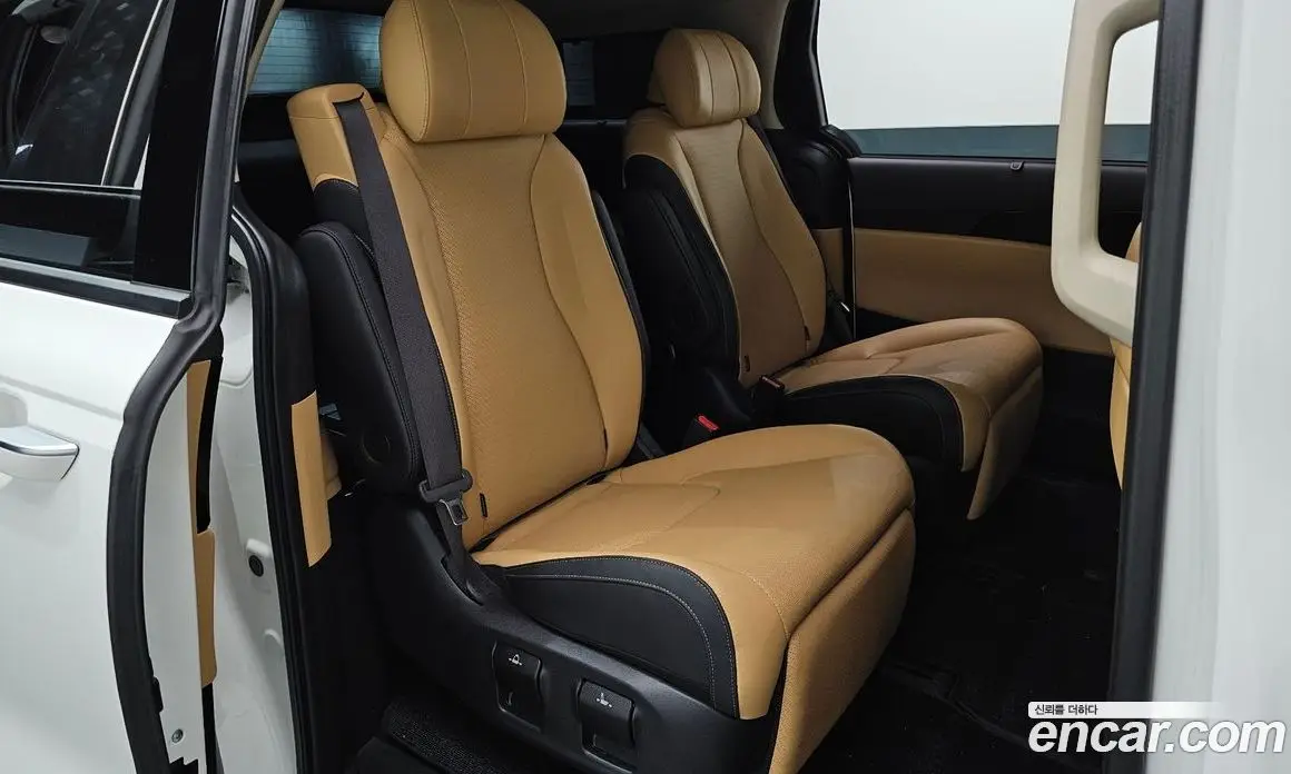 Kia Carnival 2023 3.5 автомат (гидро), фото 17 Kia Carnival 2023 3.5 автомат (гидро), фото 17