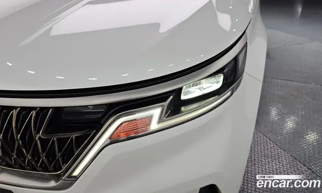 Kia Carnival 2023 3.5 автомат (гидро), миниатюра 8 Kia Carnival 2023 3.5 автомат (гидро), миниатюра 8