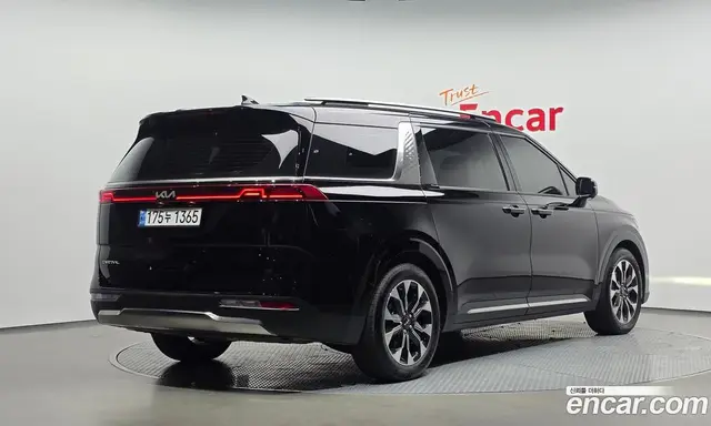 Kia Carnival 2023 3.5 автомат (гидро), миниатюра 2 Kia Carnival 2023 3.5 автомат (гидро), миниатюра 2