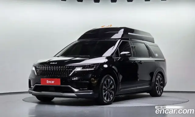 Kia Carnival, 2023, 27 379 км