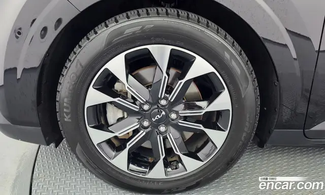 Kia Carnival 2023 3.5 автомат (гидро), миниатюра 5