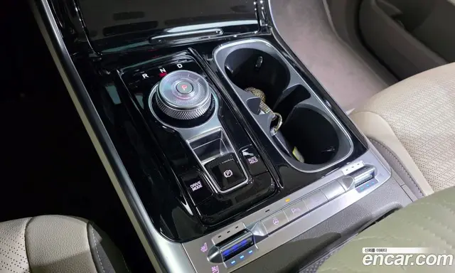 Kia Carnival 2023 3.5 автомат (гидро), миниатюра 9