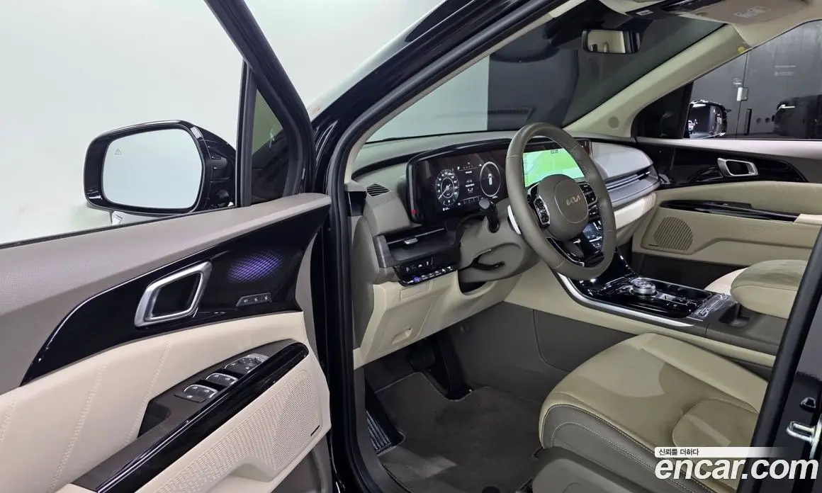 Kia Carnival 2023 3.5 автомат (гидро), фото 10