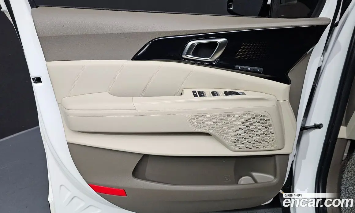 Kia Carnival 2024 3.5 автомат (гидро), фото 14