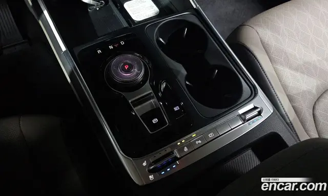 Kia Carnival 2025 1.6 автомат (гидро), миниатюра 12