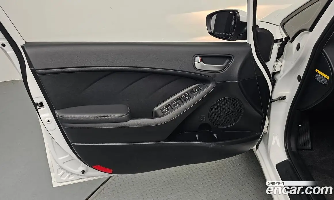 Kia K3 2015 1.6 автомат (гидро), фото 13 Kia K3 2015 1.6 автомат (гидро), фото 13