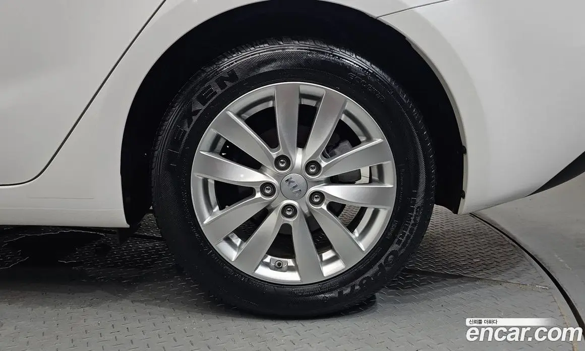 Kia K3 2015 1.6 автомат (гидро), фото 6 Kia K3 2015 1.6 автомат (гидро), фото 6