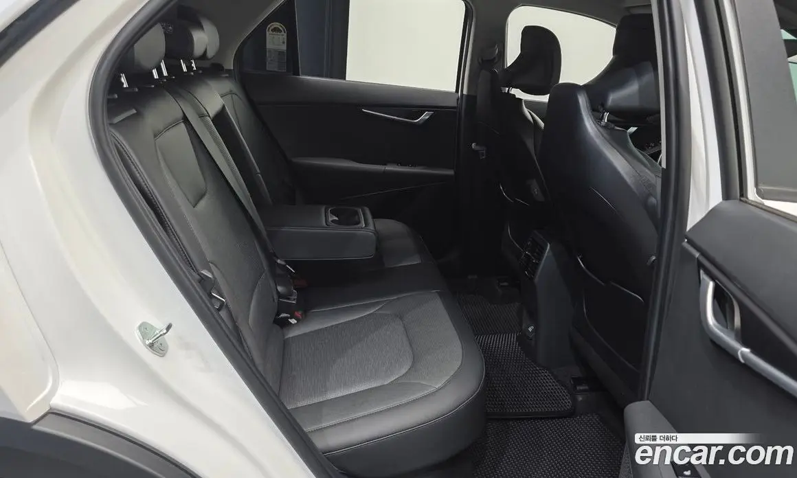 Kia Niro 2025 1.6 автомат (гидро), фото 17