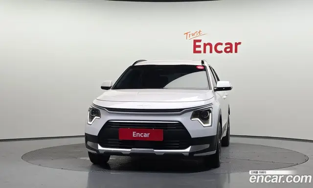 Kia Niro 2025 1.6 автомат (гидро), миниатюра 3