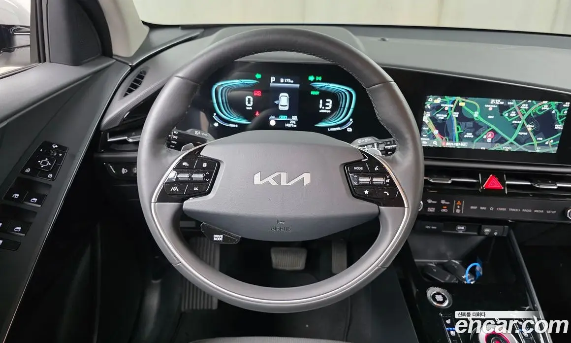 Kia Niro 2025 1.6 автомат (гидро), фото 19 Kia Niro 2025 1.6 автомат (гидро), фото 19