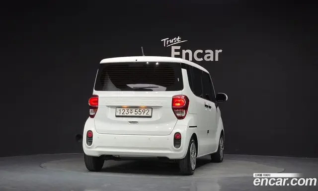 Kia Ray 2022 1.0 автомат (гидро), миниатюра 4 Kia Ray 2022 1.0 автомат (гидро), миниатюра 4