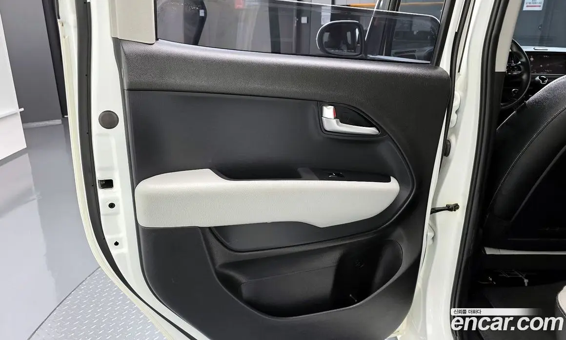 Kia Ray 2022 1.0 автомат (гидро), фото 14 Kia Ray 2022 1.0 автомат (гидро), фото 14