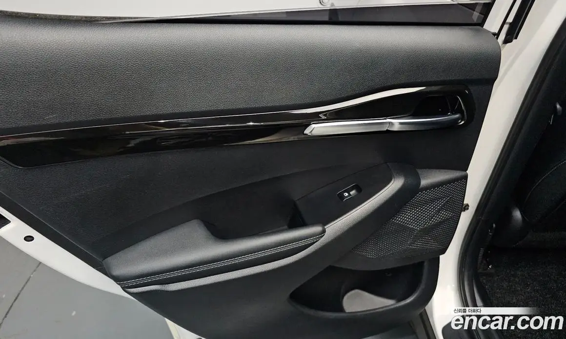 Kia Seltos 2022 1.6 автомат (гидро), фото 14 Kia Seltos 2022 1.6 автомат (гидро), фото 14