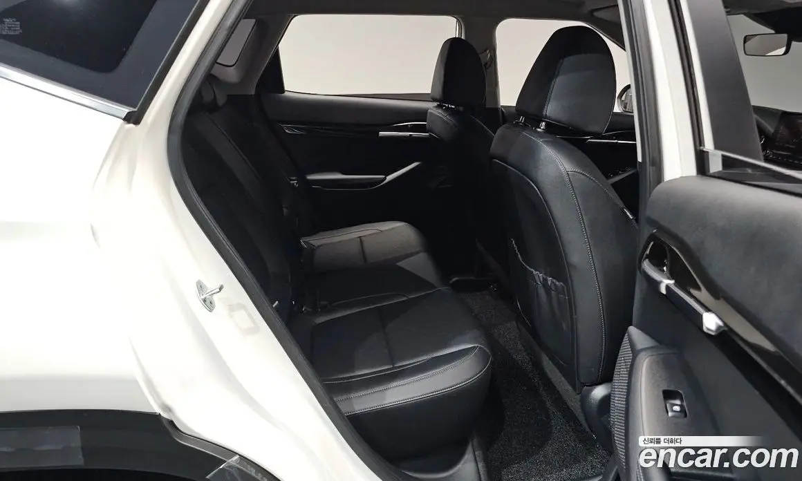 Kia Seltos 2022 1.6 автомат (гидро), фото 16 Kia Seltos 2022 1.6 автомат (гидро), фото 16