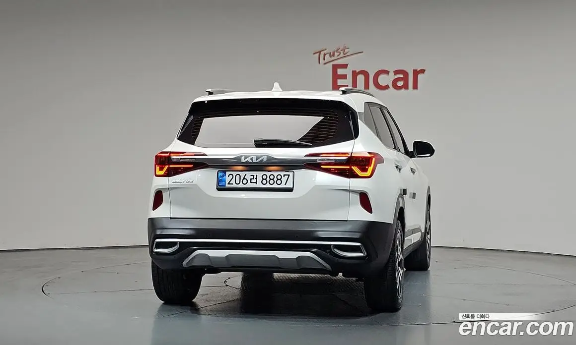 Kia Seltos 2022 1.6 автомат (гидро), фото 3 Kia Seltos 2022 1.6 автомат (гидро), фото 3
