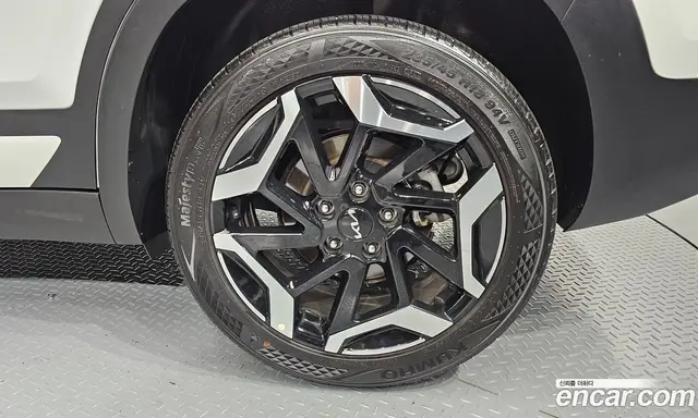 Kia Seltos 2024 1.6 автомат (гидро), миниатюра 7