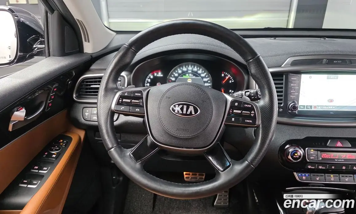 Kia Sorento 2019 2.0 автомат (гидро), фото 18 Kia Sorento 2019 2.0 автомат (гидро), фото 18